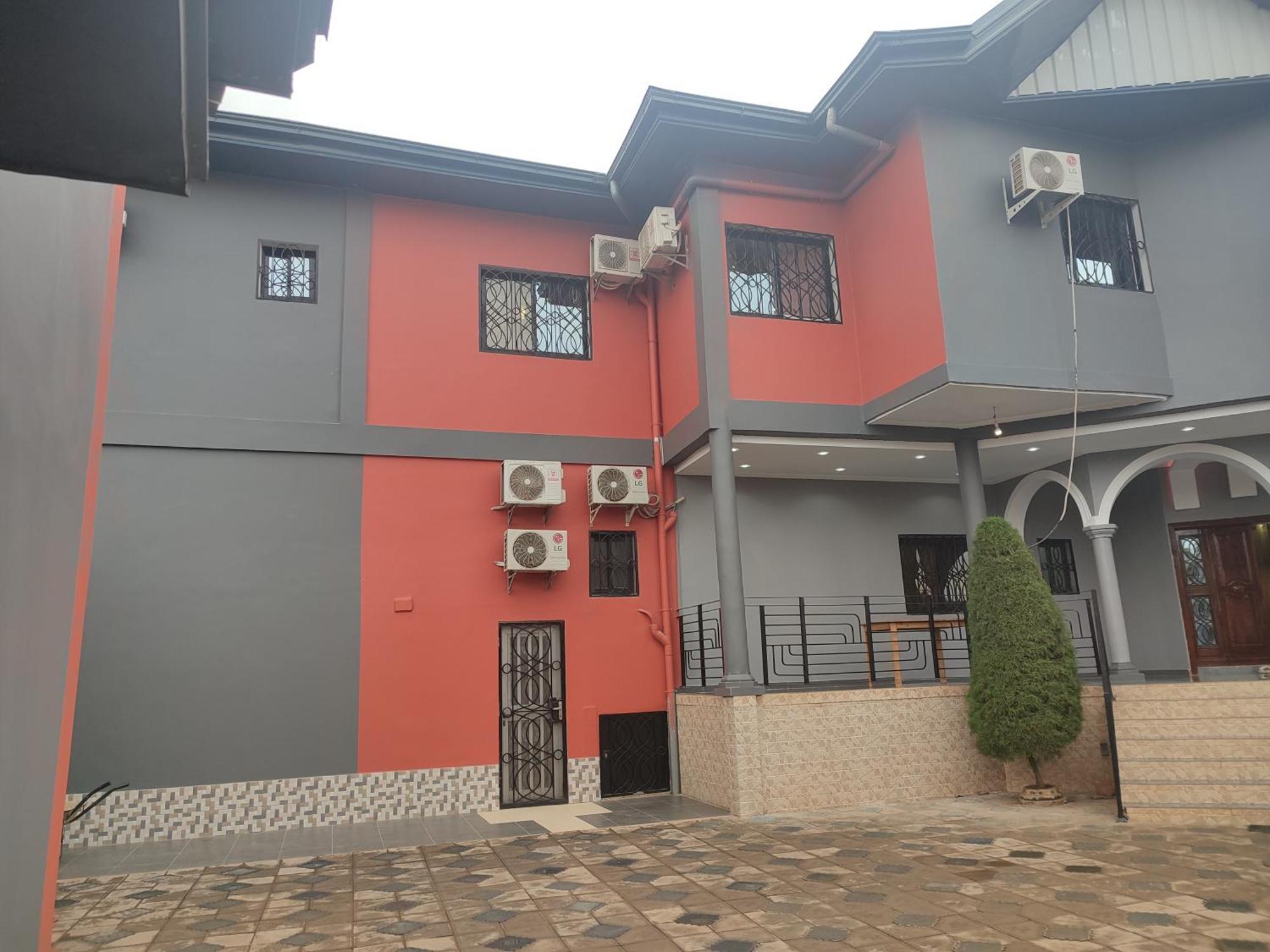 Hotel Appart B4U - Etoudi Yaoundé 外观 照片